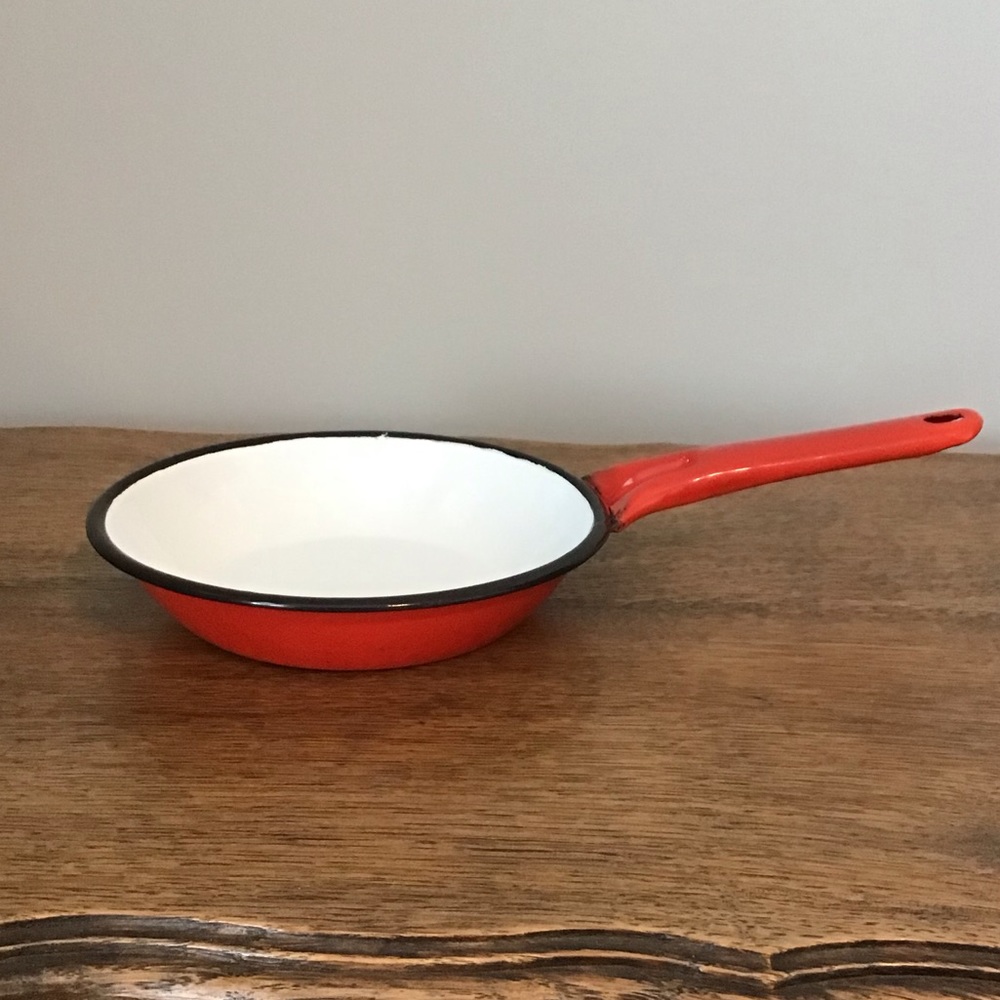 Vintage Farmhouse Red Metal Skillet